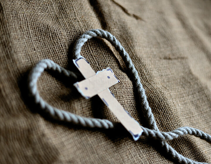 Adults Rope necklace with a cross pendant